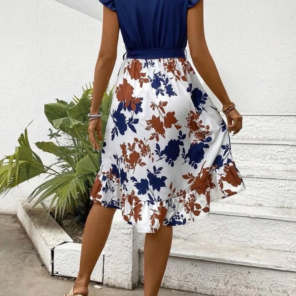 Navy and White Floral Tie-Waist Midi Dress - Picture 2 of 6